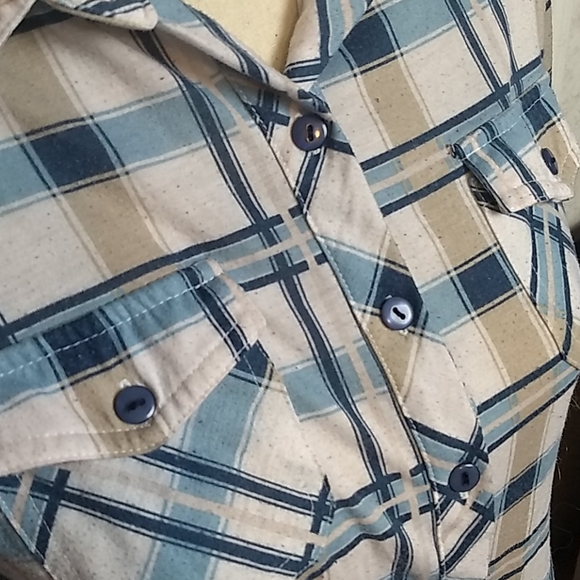 plaid flannel - Picture 2 of 3